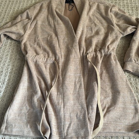 7 For All Mankind waist tie Cardigan beige Size Medium long-sleeve - Picture 8 of 12